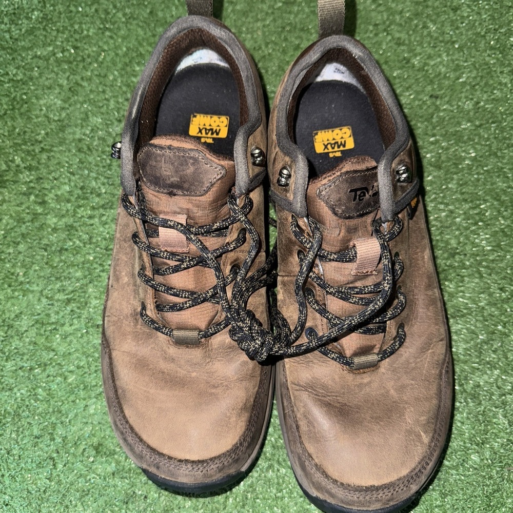 Teva‎ Riva Tan Beige Suede Low Top Vibram Outdoor Hiking Shoes Men Size 8